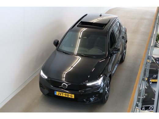 Volvo  XC40 231PK Ultimate Dark | Panoramadak | Trekhaak | 360 | Memory | HK Audio ActivLease financial lease