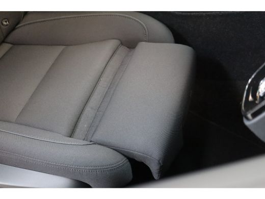 Volvo  XC40 231PK Ultimate Dark | Panoramadak | Trekhaak | 360 | Memory | HK Audio ActivLease financial lease