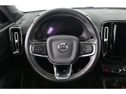 Volvo  XC40 Recharge P8 AWD R-Design | LED | Stoel/Stuurverwarming | Navi | Cruise Adaptive | LED | Camera | ... ActivLease financial lease