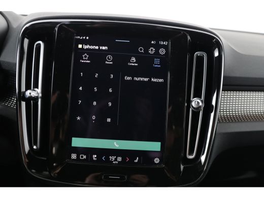 Volvo  XC40 Recharge P8 AWD R-Design | LED | Stoel/Stuurverwarming | Navi | Cruise Adaptive | LED | Camera | ... ActivLease financial lease