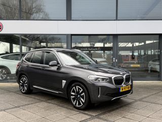 BMW iX3 Aut. High Executive 80 kWh | SoH 98% | Trekhaak | Panorama | Leder | Harman Kardon |