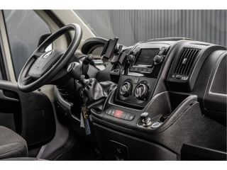 Opel Movano **Bakwagen met laadklep | Euro 6 | 165 PK | Cruise | Camera | Airco**