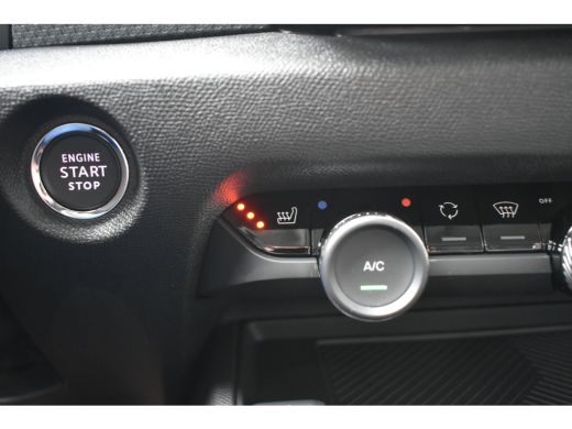 Citroën C4 1.2 Hybrid 145pk Collection DEMO-DEAL! 8 Jaar Garantie! | Stoelverwarming | Navigatie | Climate C... ActivLease financial lease