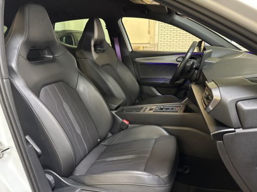 CUPRA Leon e-HYBRID 204PK DSG BUSINESS SPORT CARPLAY/KEYLESS/STUURVERW. ActivLease financial lease