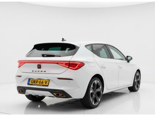 CUPRA Leon e-HYBRID 204PK DSG BUSINESS SPORT CARPLAY/KEYLESS/STUURVERW. ActivLease financial lease