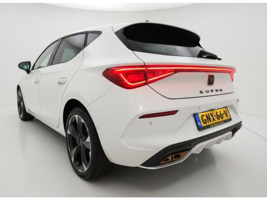 CUPRA Leon e-HYBRID 204PK DSG BUSINESS SPORT CARPLAY/KEYLESS/STUURVERW. ActivLease financial lease