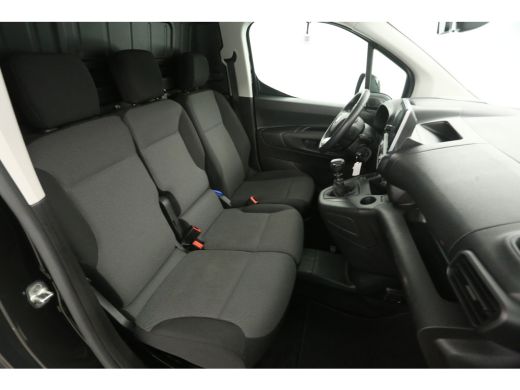 Fiat Dobl&ograve; 1.5 BlueHDi | 102PK | 3 Zits | Airco | Cruise | Camera | Carplay | Trekhaak | Navi ActivLease financial lease