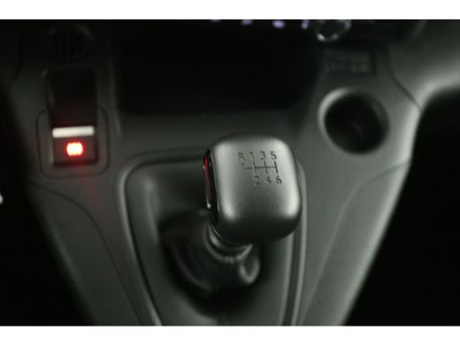 Fiat Dobl&ograve; 1.5 BlueHDi | 102PK | 3 Zits | Airco | Cruise | Camera | Carplay | Trekhaak | Navi ActivLease financial lease