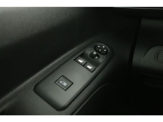 Fiat Dobl&ograve; 1.5 BlueHDi | 102PK | 3 Zits | Airco | Cruise | Camera | Carplay | Trekhaak | Navi ActivLease financial lease