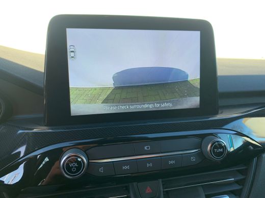 Ford Kuga 2.5 PHEV ST-Line | NL auto ! | Lage km stand ! | Airco | 360 Camera | Adaptieve Cruise | Keyless ... ActivLease financial lease