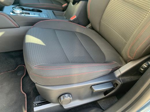 Ford Kuga 2.5 PHEV ST-Line | NL auto ! | Lage km stand ! | Airco | 360 Camera | Adaptieve Cruise | Keyless ... ActivLease financial lease