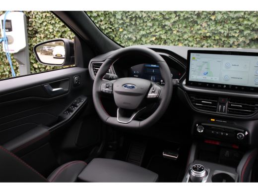 Ford Kuga 2.5 PHEV ST-Line X | UNIEK! | 22'' LMV | BI TONE | MAXTON DESIGN | PANO DAK | ELEKTR TREKHAAK | M... ActivLease financial lease