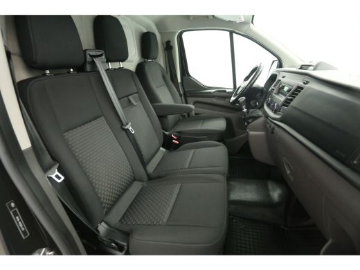 Ford Transit Custom 2.0 TDCI L2H1 | Airco | Cruise | 3 Zits | Parkeersens. | Trekh. | Achterklep ActivLease financial lease