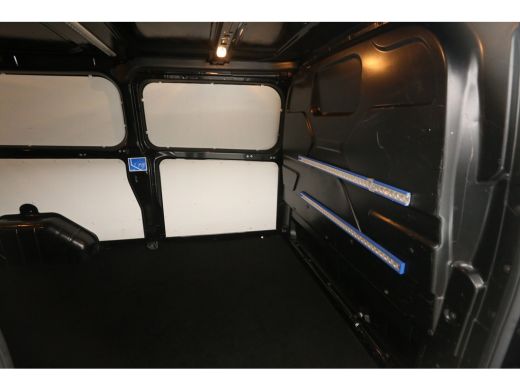 Ford Transit Custom 2.0 TDCI L2H1 | Airco | Cruise | 3 Zits | Parkeersens. | Trekh. | Achterklep ActivLease financial lease