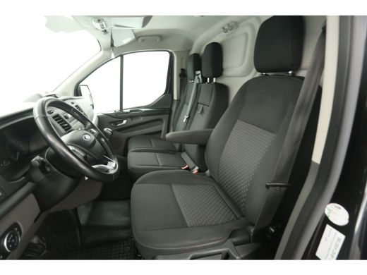 Ford Transit Custom 2.0 TDCI L2H1 | Airco | Cruise | 3 Zits | Parkeersens. | Trekh. | Achterklep ActivLease financial lease