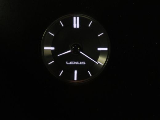 Lexus UX 300e 54 kWh | Alcantara | Adaptive cruise | Carplay | Full LED | Elektrische stoelen | Climate co... ActivLease financial lease