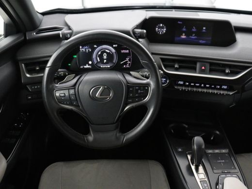Lexus UX 300e 54 kWh | Alcantara | Adaptive cruise | Carplay | Full LED | Elektrische stoelen | Climate co... ActivLease financial lease