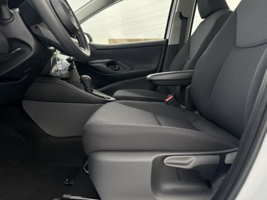 Mazda 2 Hybrid Hybrid 1.5 Prime-line | Private lease vanaf &euro;359,- | Climate control | Achteruitrijcamera | Adapt... ActivLease financial lease