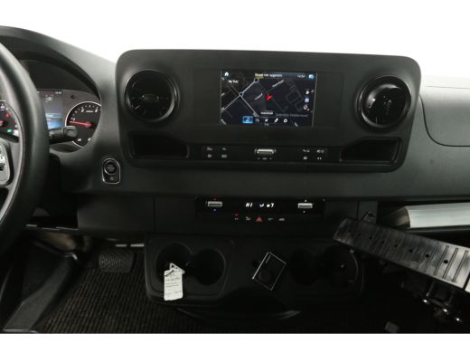 Mercedes-Benz Sprinter 314 2.2 CDI 143PK L1H2 | Aut. | Airco | Cruise | Camera | Carplay | Navi | Parkeersens. ActivLease financial lease