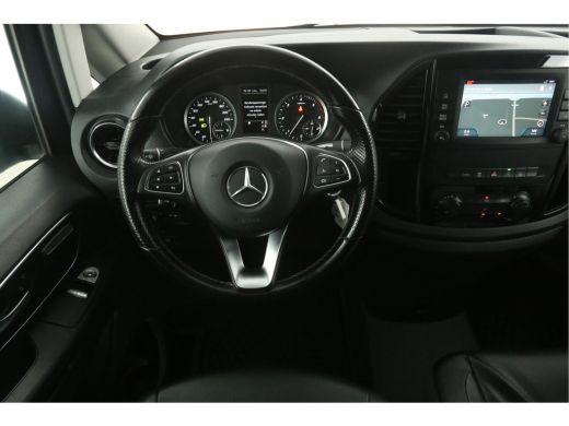 Mercedes-Benz Vito 114 CDI Lang | Aut. | Airco | Adap. Cruise | Camera | 3 Zits | Trekhaak | Carplay | Navi ActivLease financial lease