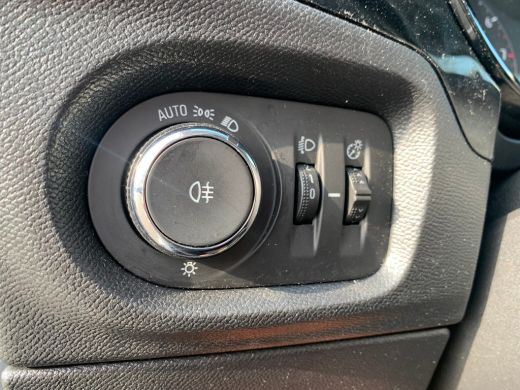 Opel Corsa 1.2 Edition Airco | AppleCarplay/ Android Auto | Cruise Control | DAB | LMV 16" | PDC Achter | ActivLease financial lease