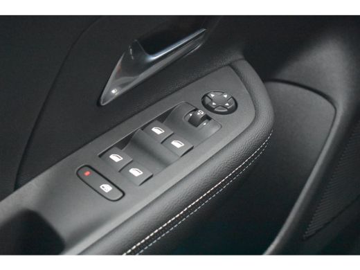 Opel Mokka 1.2 Turbo Hybrid Ultimate 145pk DEMO-DEAL! 8 Jaar Garantie! | Massage | Stuur/Stoelverwarming | N... ActivLease financial lease