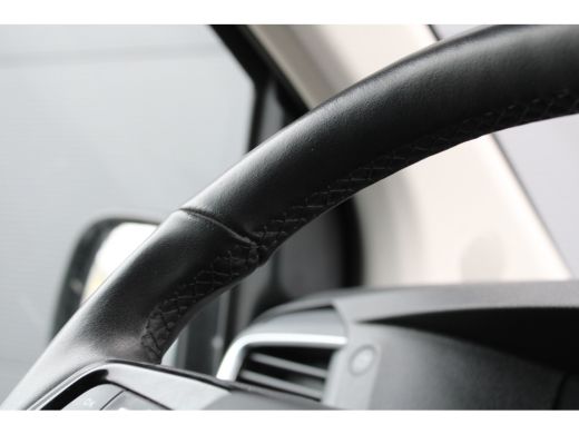 Opel Vivaro 2.0 HDI 180pk EAT8 L3 | Automaat | Navigatie | 3-Zits | Long | Climate control | Stuurverwarming ... ActivLease financial lease