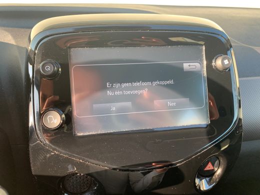 Peugeot 108 1.0 e-VTi Allure Airco | AppleCarplay/ Andoird Auto | Camera | DAB | LMV 15" | ActivLease financial lease