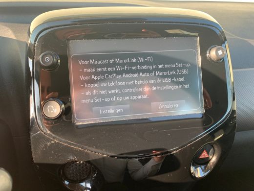 Peugeot 108 1.0 e-VTi Allure Airco | AppleCarplay/ Andoird Auto | Camera | DAB | LMV 15" | ActivLease financial lease