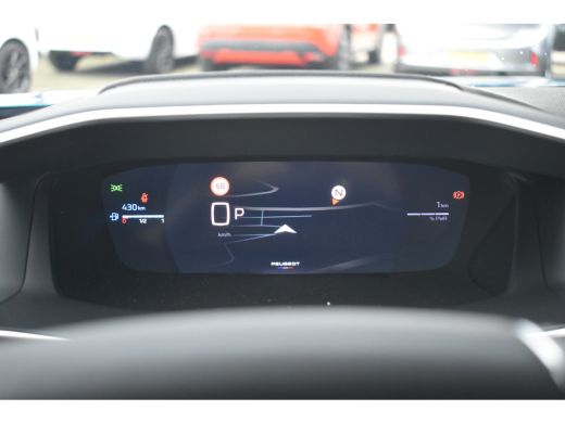 Peugeot 2008 1.2 Hybrid 145 GT DEMO-DEAL! | Massage | Elektr. Stoelen | Adaptive Cruise | 360 Camera | Dodehoe... ActivLease financial lease