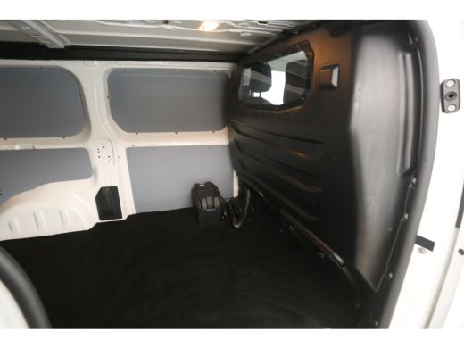 Peugeot Expert 2.0 BlueHDI 122PK L2H1 | Aut. | Clima | Camera | 3 Zits | Carplay | Stoelverw. | Parkeersens. ActivLease financial lease