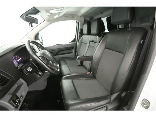 Peugeot Expert 2.0 BlueHDI 122PK L2H1 | Aut. | Clima | Camera | 3 Zits | Carplay | Stoelverw. | Parkeersens. ActivLease financial lease