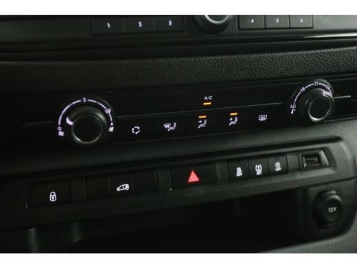 Peugeot Expert 2.0 BlueHDI 145PK L3H1 | Airco | Cruise | 3 Zits | Parkeersens. ActivLease financial lease