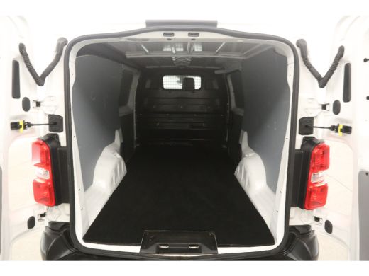 Peugeot Expert 2.0 BlueHDI 145PK L3H1 | Airco | Cruise | 3 Zits | Parkeersens. ActivLease financial lease