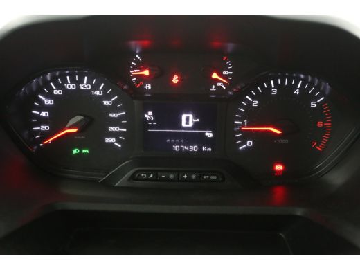 Peugeot Partner 1.5 BlueHDI 102PK L2 | Airco | Cruise | Carplay | 3 Zits | Parkeersens. | Trekhaak ActivLease financial lease