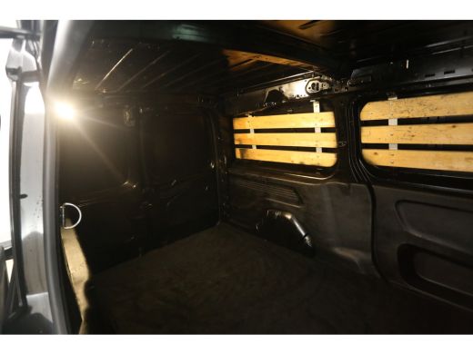 Peugeot Partner 1.5 BlueHDI 102PK L2 | Airco | Cruise | Carplay | 3 Zits | Parkeersens. | Trekhaak ActivLease financial lease