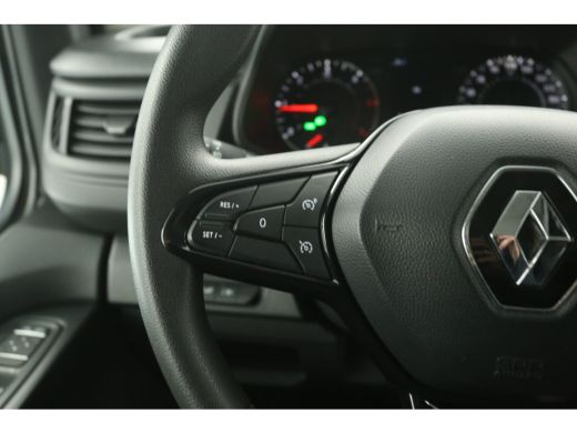 Renault Trafic 2.0 dCi 150PK L2H1 | Aut. | Airco | Cruise | 3 Zits | Trekhaak | Stoelverw. | Parkeersens. ActivLease financial lease