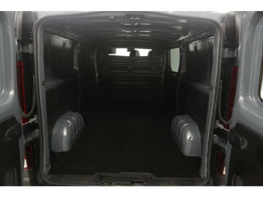 Renault Trafic 2.0 dCi 150PK L2H1 | Aut. | Airco | Cruise | 3 Zits | Trekhaak | Stoelverw. | Parkeersens. ActivLease financial lease