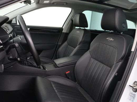 Skoda Superb 1.4 TSI iV Laurin & Klement | Panoramadak | Stoelventilatie | Leder | Trekhaak | Canton Sound | V... ActivLease financial lease