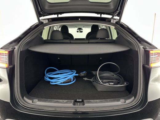 Tesla Model Y RWD 58 kWh [ 3-Fase-11kW ] {SOH-93%} (INCL-BTW) Aut. *HEATPUMP | PANO | LEATHER | AUTO-PILOT | NA... ActivLease financial lease