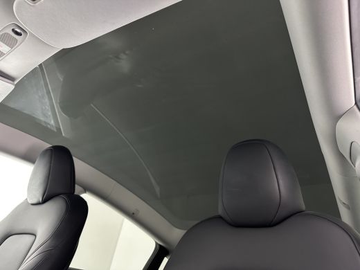 Tesla Model Y RWD 58 kWh [ 3-Fase-11kW ] {SOH-93%} (INCL-BTW) Aut. *HEATPUMP | PANO | LEATHER | AUTO-PILOT | NA... ActivLease financial lease