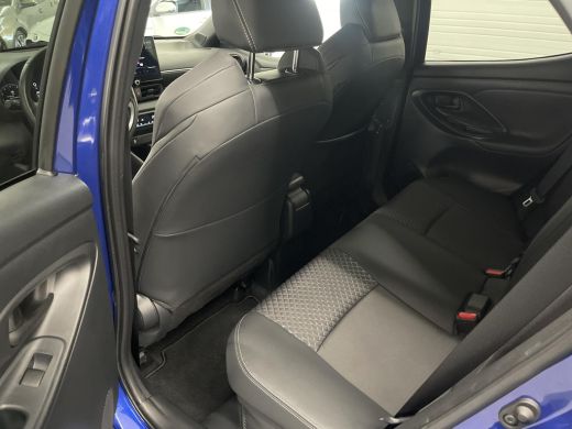 Toyota Yaris 1.5 Hybrid 130 Executive ActivLease financial lease