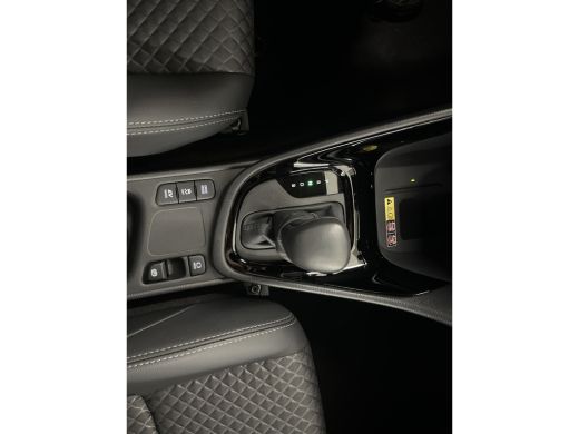 Toyota Yaris 1.5 Hybrid 130 Executive ActivLease financial lease