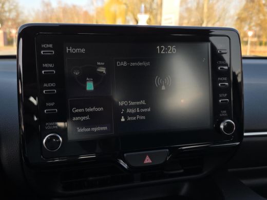 Toyota Yaris 1.5 Hybrid Dynamic Edition | Apple CarPlay | Stoel+Stuurverwarming | Rijklaar incl. garantie | ActivLease financial lease