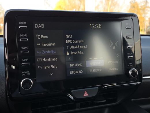 Toyota Yaris 1.5 Hybrid Dynamic Edition | Apple CarPlay | Stoel+Stuurverwarming | Rijklaar incl. garantie | ActivLease financial lease