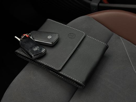 Volkswagen ID.4 Aut. First Edition 77 kWh | SoH 89% | Navi | Camera | ECC ActivLease financial lease