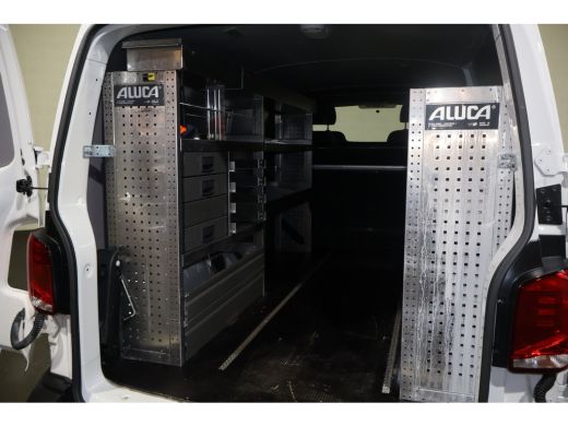 Volkswagen Transporter 2.0 TDI L2 H1 Automaat Inrichting ActivLease financial lease