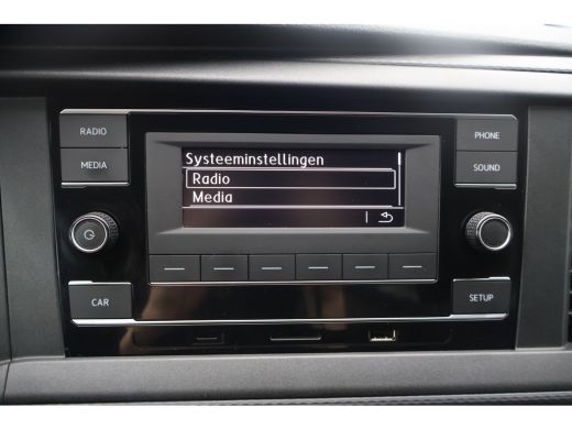 Volkswagen Transporter 2.0 TDI L2 H1 Automaat Inrichting ActivLease financial lease