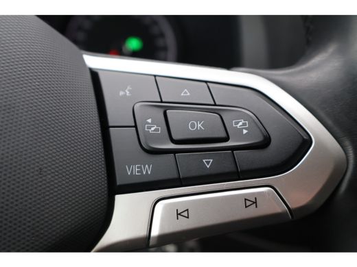 Volkswagen Transporter 2.0 TDI L2 H1 Automaat Inrichting ActivLease financial lease