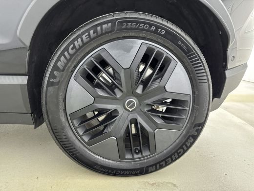 Volvo  EX30 Twin Motor Performance Ultra 69 kWh | Warmtepomp | Stoel + Stuur verwarming | Extra getint Glas |... ActivLease financial lease